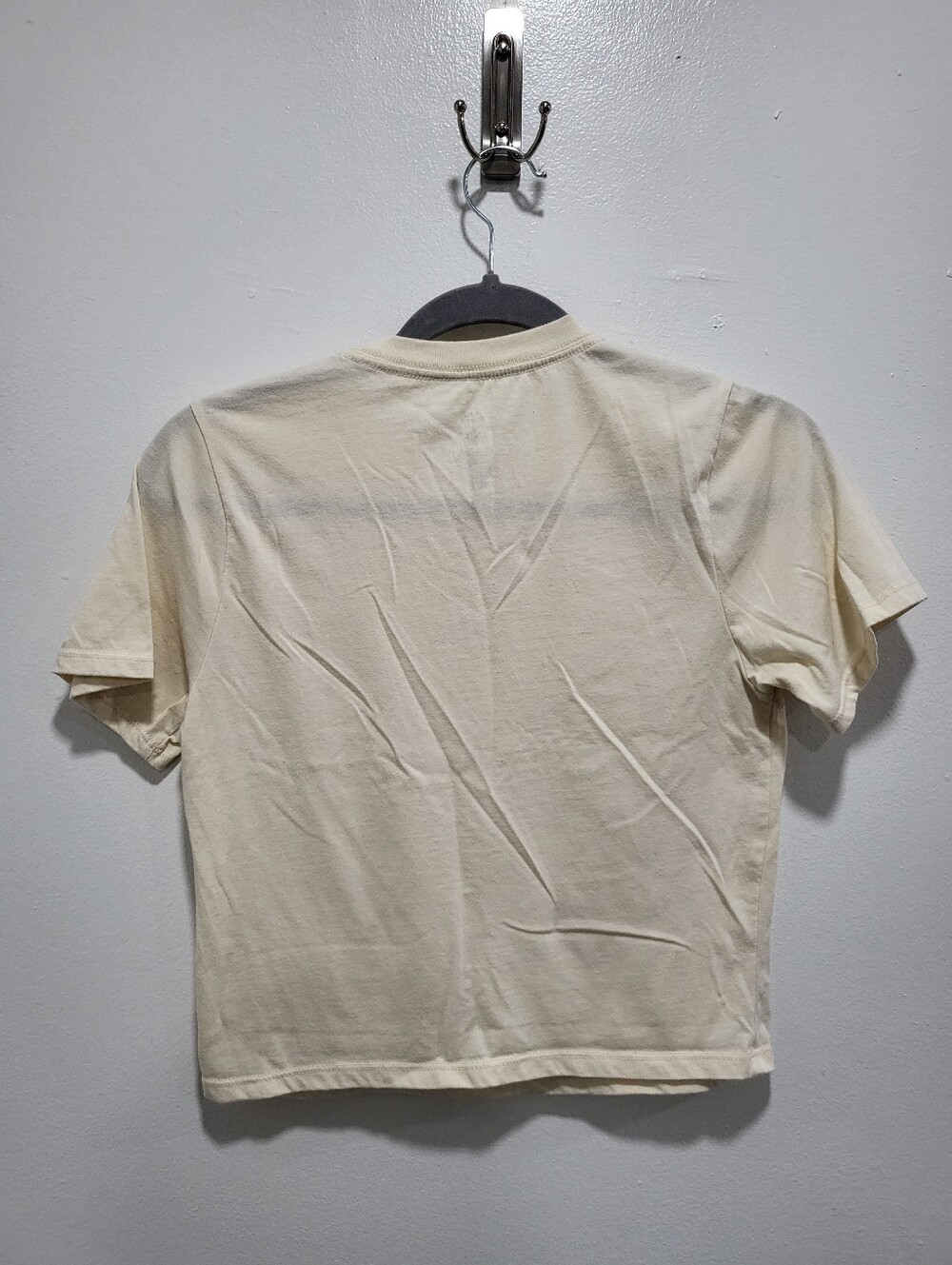 NWOT Cream Cropped Tee - Picture 4 of 4
